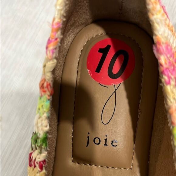 Joie Cara Colorful Espadrilles with Zigzag Design - Picture 3 of 10